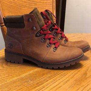 Timberland Boots (Women’s 9.5)